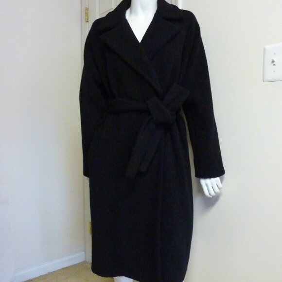 Theory Teddy Belted Wool-Blend Coat - Picture 3 of 8